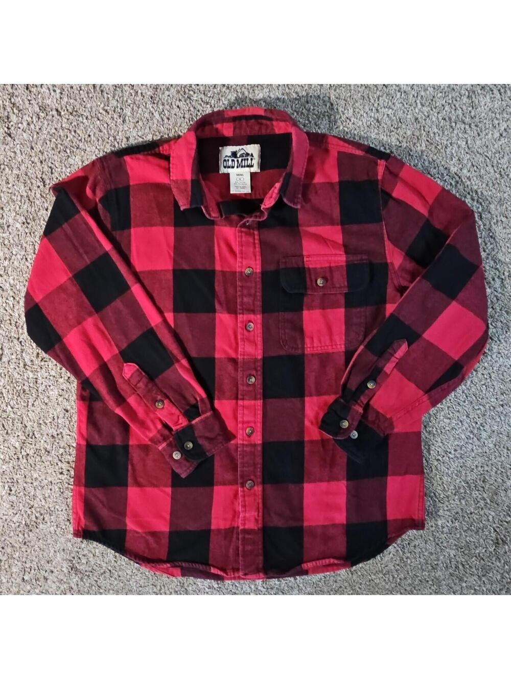 Old Mill Mens M Flannel Button Up